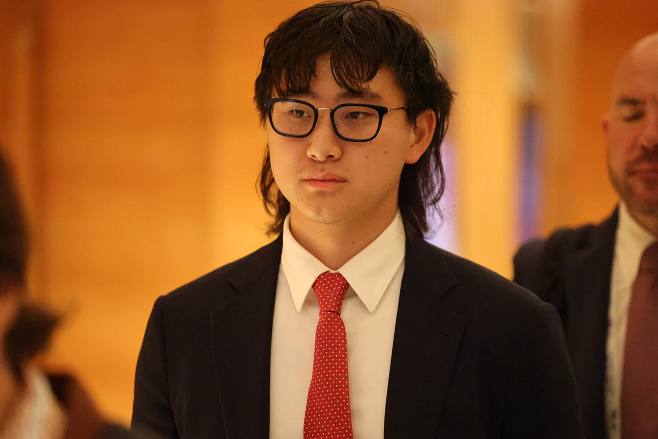 CEO Scale AI Serukan Trump agar AS Harus Memenangkan Perang Artificial intelligence (AI) Melawan Tiongkok