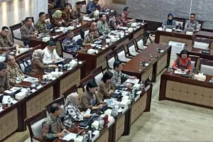 Intervensi Spot Dipangkas, ...