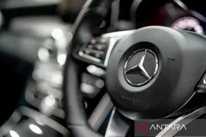 Kalah Bersaing, Mercedes-Benz Terancam Tutup Dua Pabrik di Jerman