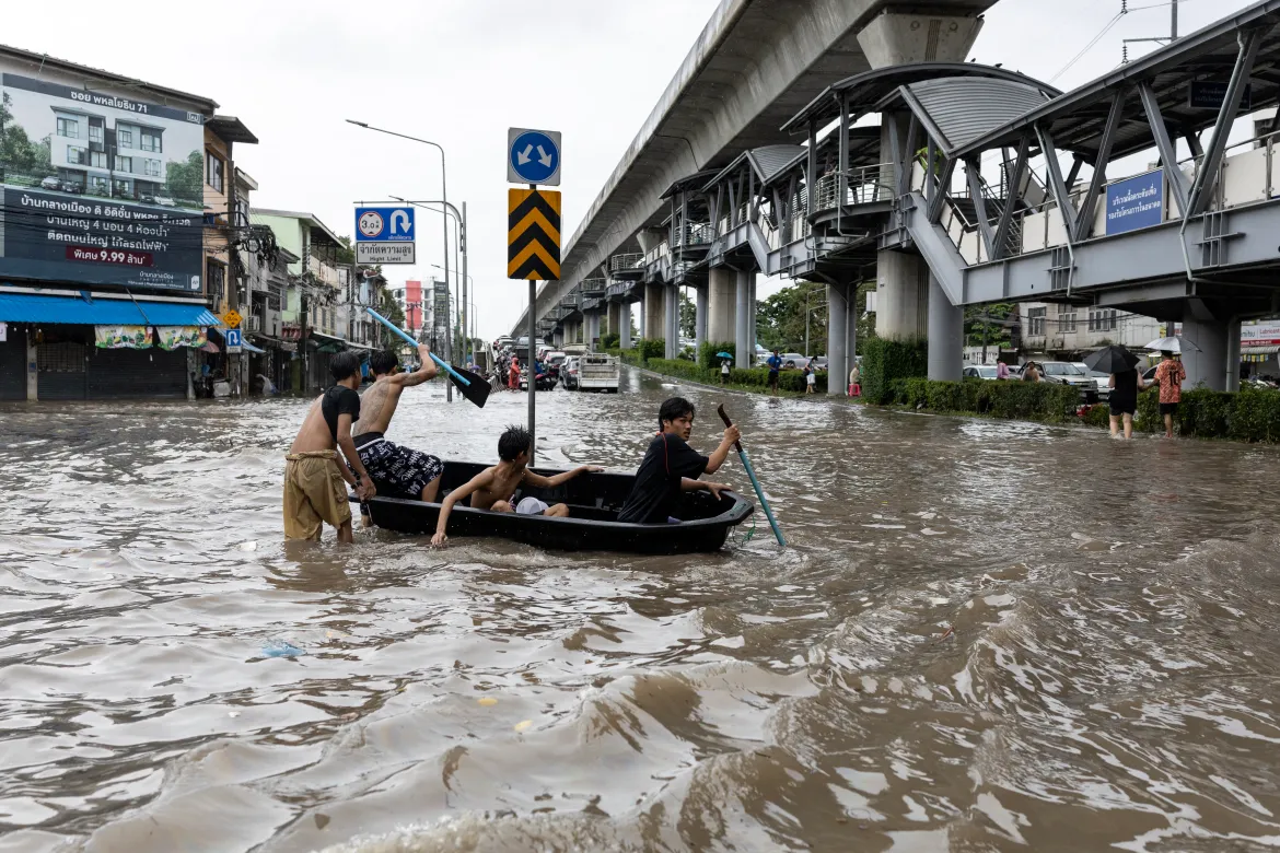 Korban Tewas Akibat Banjir di Tailan dan Myanmar Meningkat 