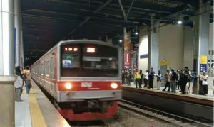 KRL Indonesia Sudah Tua, Impor Bekas Jepang Jadi Pilihan, Ini Catatan MTI