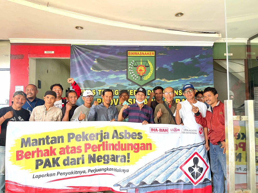 Mantan Pekerja Laporkan Dugaan Penyakit Akibat Asbes dan ...