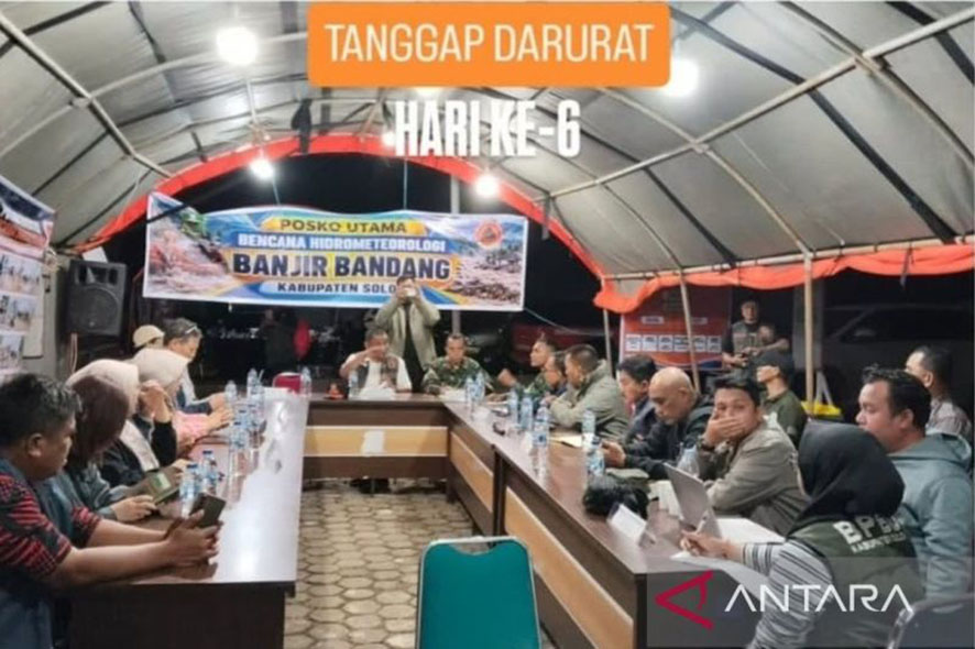 Mempercepat Pembersihan Kawasan Terdampak Banjir Bandang di Solok
