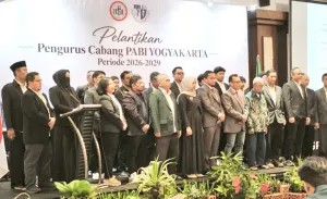 Kompetensi Dokter Bedah Harus Mampu Mengikuti Perkembangan Teknologi Kedokteran
