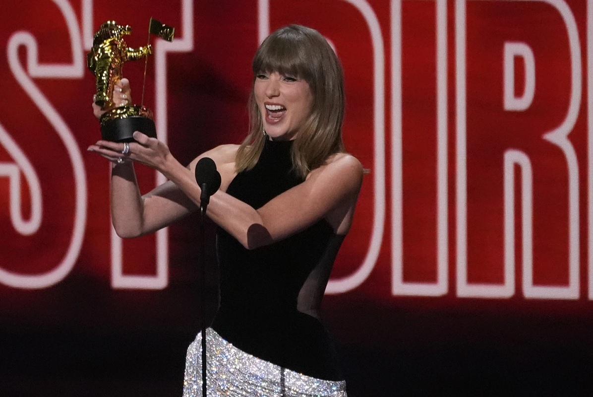 Rekor Baru, Taylor Swift Boyong Penghargaan Terbanyak di ...