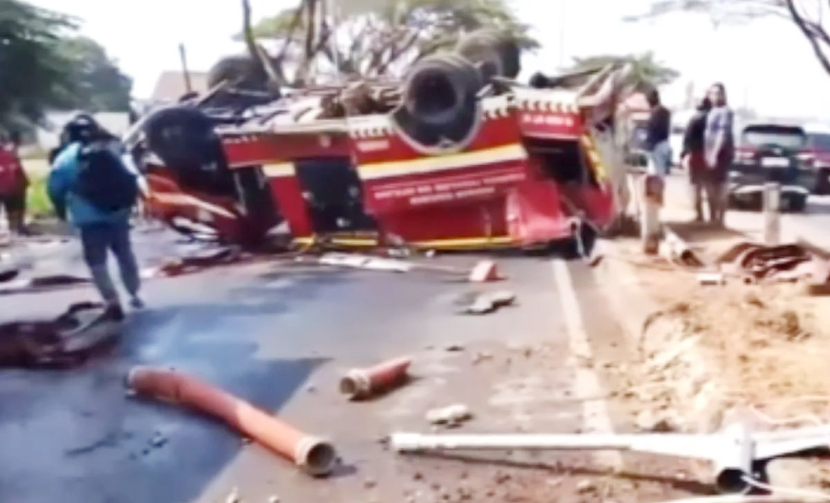 Miris! Hendak Padamkan Karhutla Menuju Lokasi, Truk Damka...