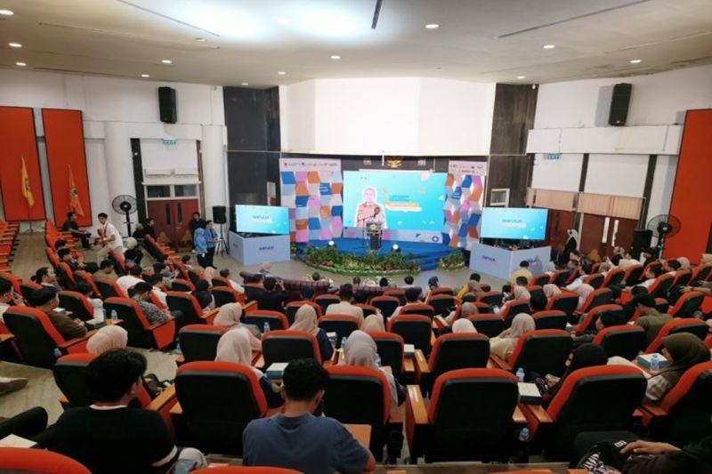 Dispar Kalsel Perkuat Ekonomi Kreatif untuk Kurangi Keter...