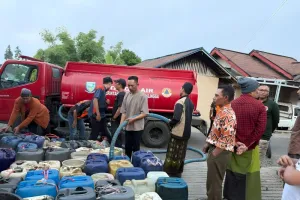 Kekeringan Makin Parah, Pemprov Jateng Salurkan Bantuan 75,4 Juta Liter Air Bersih