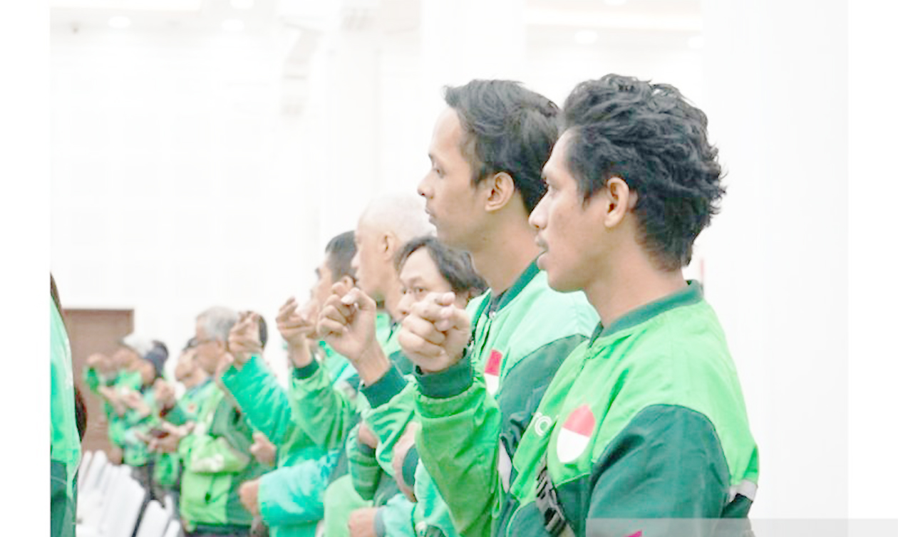 Nasib 4 Juta Driver Ojol Te...