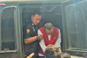Penganiaya Kekasih, Taufik Hidayat Jalani Sidang Perdana PN Bale Bandung