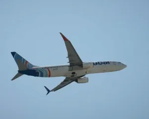 Perkelahian Antar Pilot, Pe...