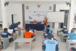 Rutan Kotamobagu Buka Kesempatan Pendidikan, Belasan Warga Binaan Ikuti Paket A.