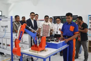 Mendorong Kolaborasi Pendidikan Vokasi dengan Dunia Kerja