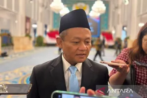 Fondasi Industri Sudah Diba...