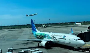 Garuda Indonesia Mulai Bangkit, Pendapatan Naik 16 Persen dan Rugi Bersih Menyusut di Tengah Tekanan Avtur