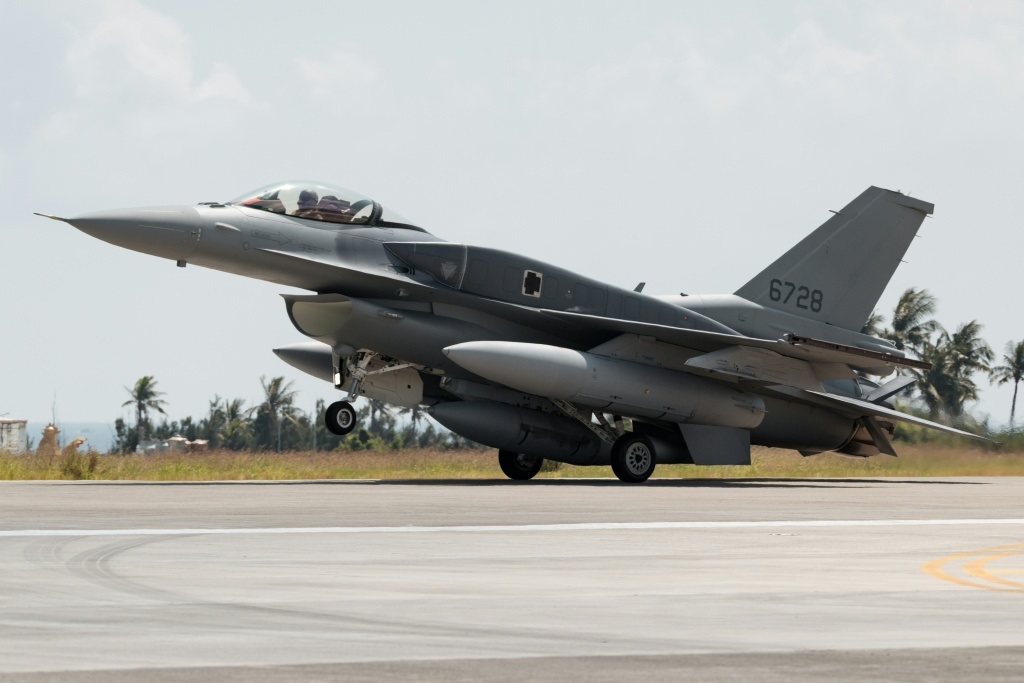 AS Kirim Dua Jet Tempur F-16V Baru ke Taiwan