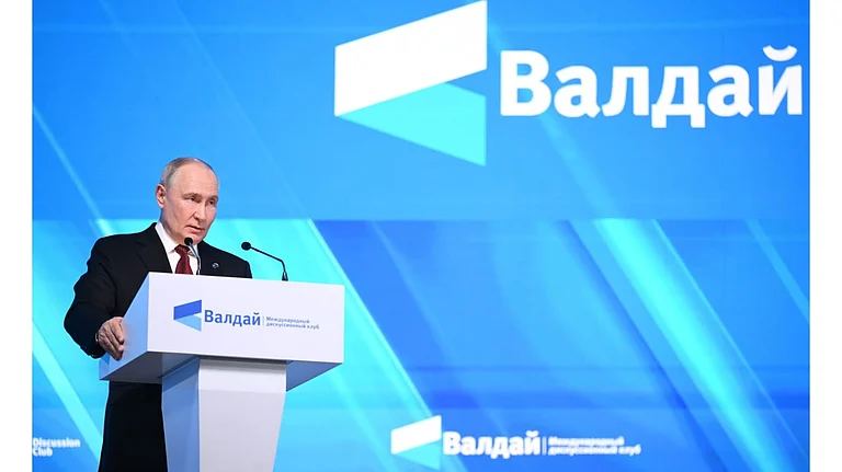 Putin Sebut Modi Punya Gagasan Bagus untuk Akhiri Perang ...