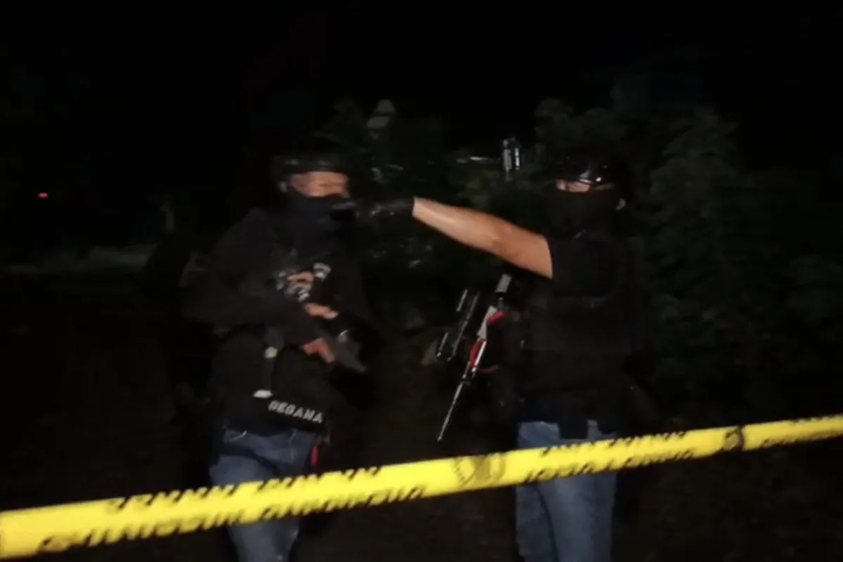 Diduga Teroris, Petani Kakao Ditangkap Densus 88 di Sulaw...