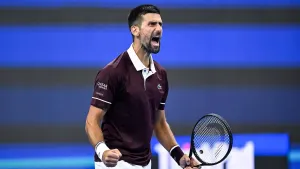 Djokovic Lolos dari Ancaman Bu, Sabalenka Awali China Open dengan Meyakinkan