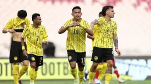 FIFA Harus Menyelediki Sepak Bola Gajah yang Dimainkan Singapura dan Malaysia