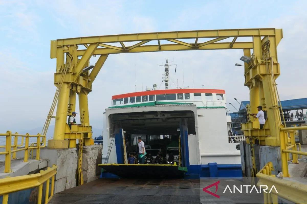 Kabar Baik! Antrean di Ketapang-Gilimanuk Menyusut, Penye...