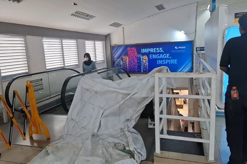 Stasiun KA Duri, 12 Penumpang Luka Akibat Kecelakaan Eskalator