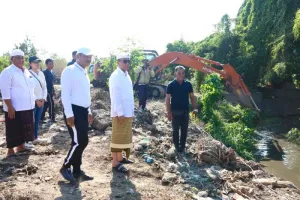 Antisipasi Banjir, Pemkot Denpasar Normalisasi Sungai di 40 Titik 