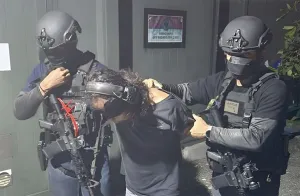 Densus 88 Tangkap 12 Tersangka Terorisme di Enam Provinsi