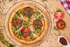 Jangan Asal Ditinggal, 5 Makanan Ini Bisa Berbahaya Jika Terlalu Lama di Suhu Ruang