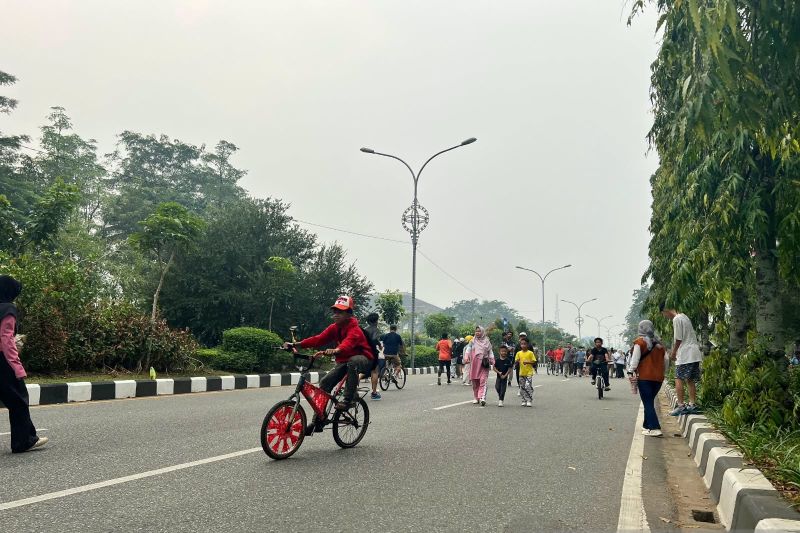 Ribuan Warga Antusias Memadati Kawasan Car Free Day Pontianak yang Kembali Dibuka 