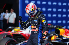 Menangi GP Bahrain, Max Verstappen Girang Sambut Performa...