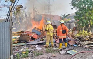 Pelajar Jadi Agen Kampanye Larangan Bakar Sampah