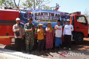Penyaluran Air Bersih untuk Desa Terdampak Kekeringan di Sumenep