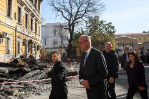 Drone Russia Hantam Jembatan di Kyiv Saat Kanselir Jerman Berkunjung