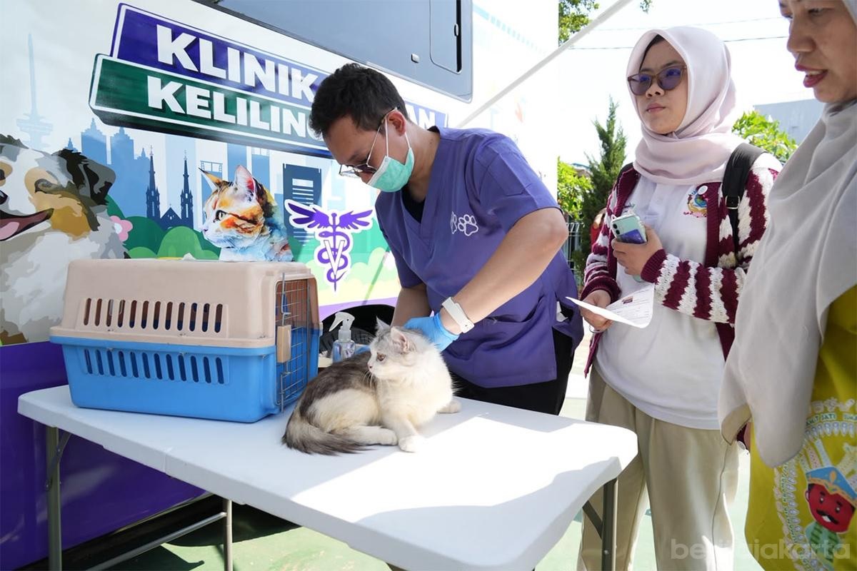 Anabul Sakit? Ini Jadwal Mobil Klinik Hewan Keliling di J...