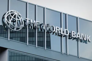 Bank Dunia: AI Dorong Pertu...