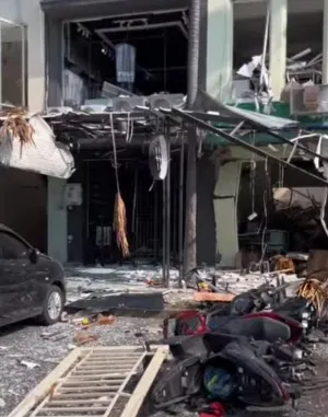 Diduga Ledakan Gas di Ruko Pakuwon City Surabaya, 4 Orang Luka