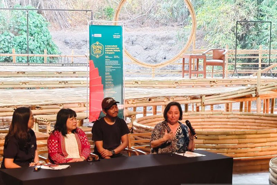 Pertunjukan Seni Seniman Lintas Negara di Yogyakarta