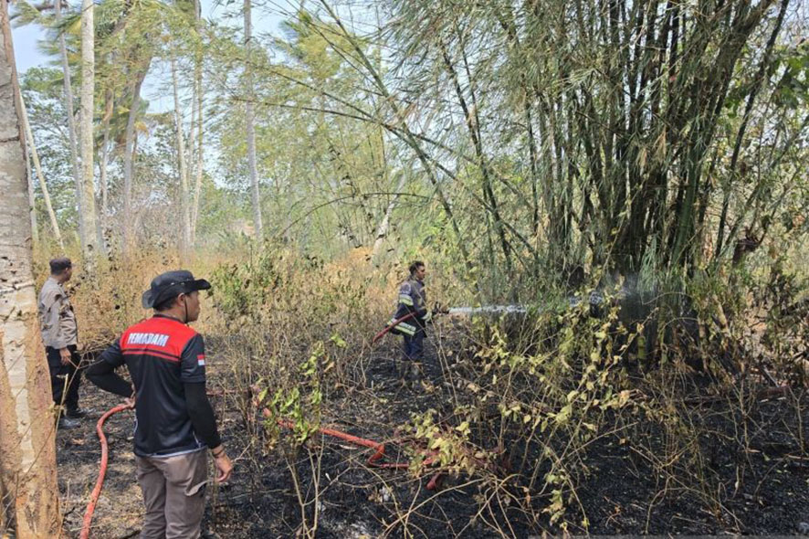 Mencegah Karhutla Merembet ke Permukiman Warga