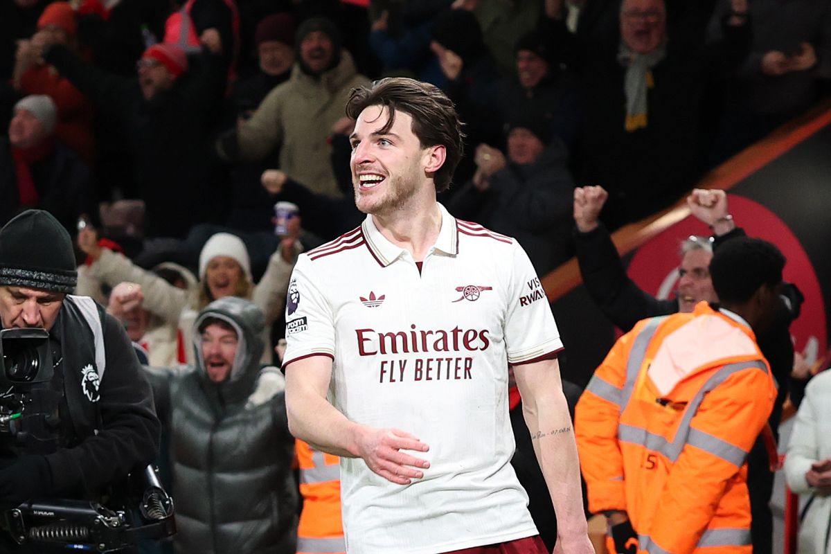 Arsenal Segera Sodorkan Kon...