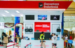 Pertare Hadirkan Merchandise Pertamina Grand Prix di Bandara Lombok