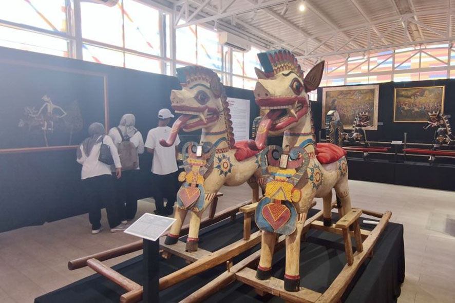 Sekardiu Menjadi Ikon Budaya NTB dalam Pameran MotoGP 2026