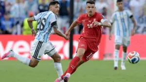 Kapten Swiss Granit Xhaka Didenda Rp3 Miliar karena Sertifikat Vaksin Palsu