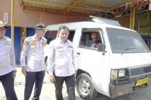 Pemkot Jayapura Gelar Razia Gabungan dan Sidang di Tempat Bagi Angkutan Umum