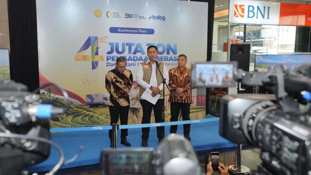 Pengadaan Beras BULOG Tembus 4,1 Juta Ton, 102% dari Target