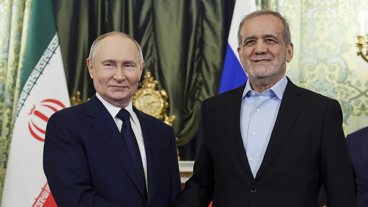Putin Tawarkan Bantuan ke Iran untuk Akhiri Perang di Tim...