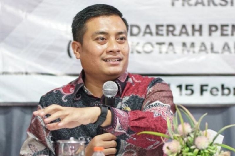 Ancaman PHK Mengintai Jawa Timur, Legislator Desak Pempro...