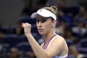 Elise Mertens Melaju ke Semifinal China Open Usai Singkirkan Iga Swiatek 