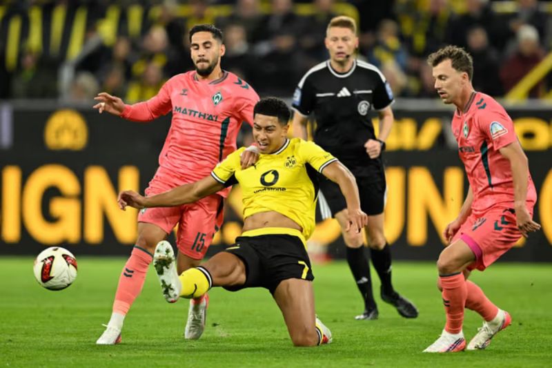 Hasil Liga Jerman: Gagal Amankan Keunggulan Dua Gol, Boru...