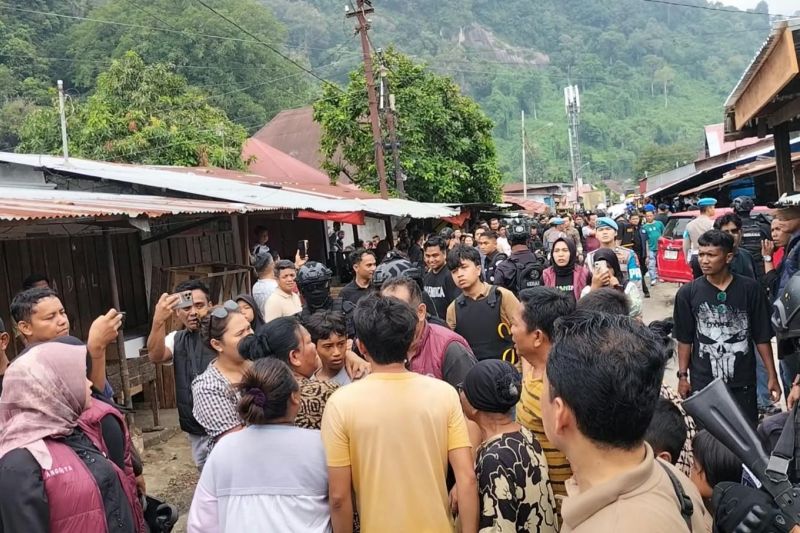 Pasar Gaung Padang Digerebek Polda Sumbar, Kawasan Ini Di...